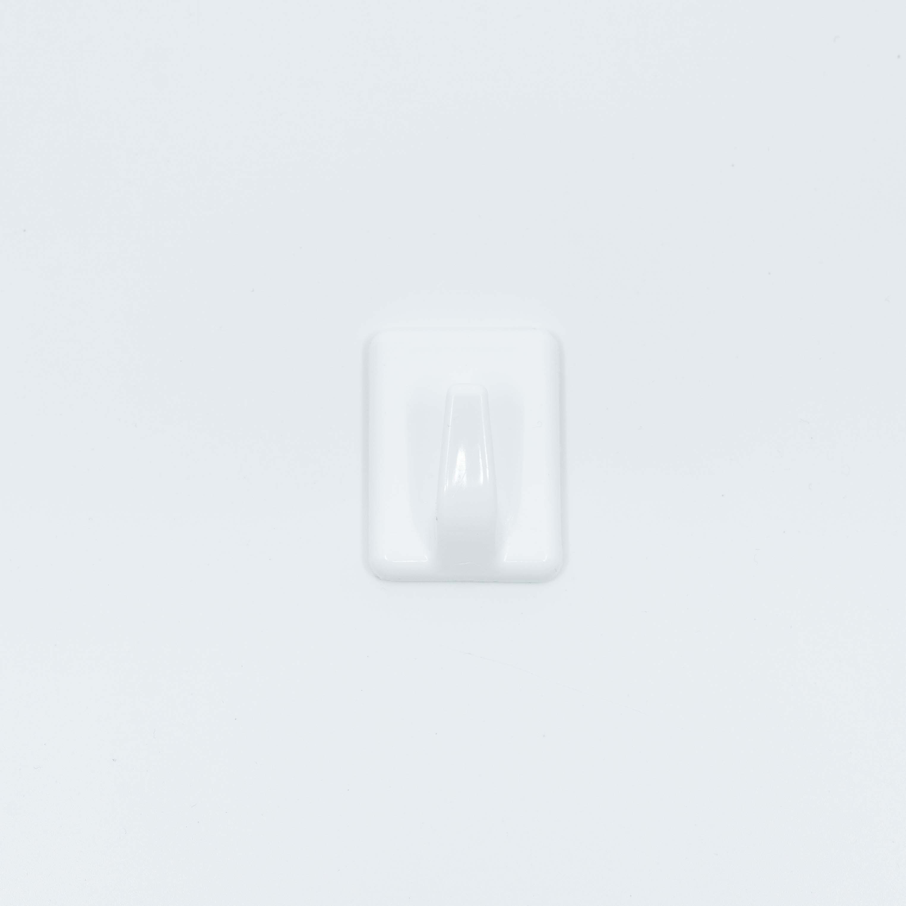 Självhäftande krokar